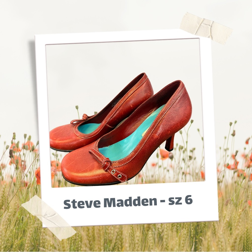 Cute Steve Madden Red Heels with Bow Detail – Perfect for Costumes, Size 6